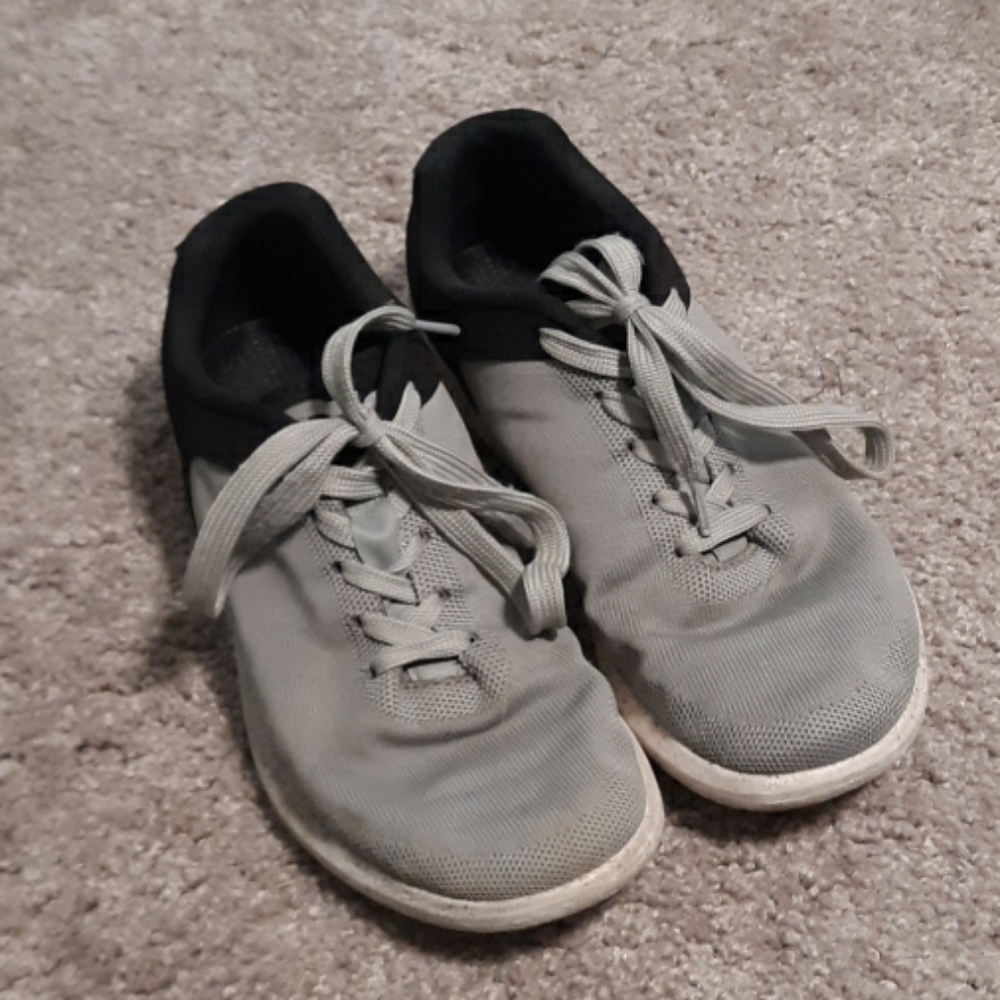 Stryke Movement Shoes
